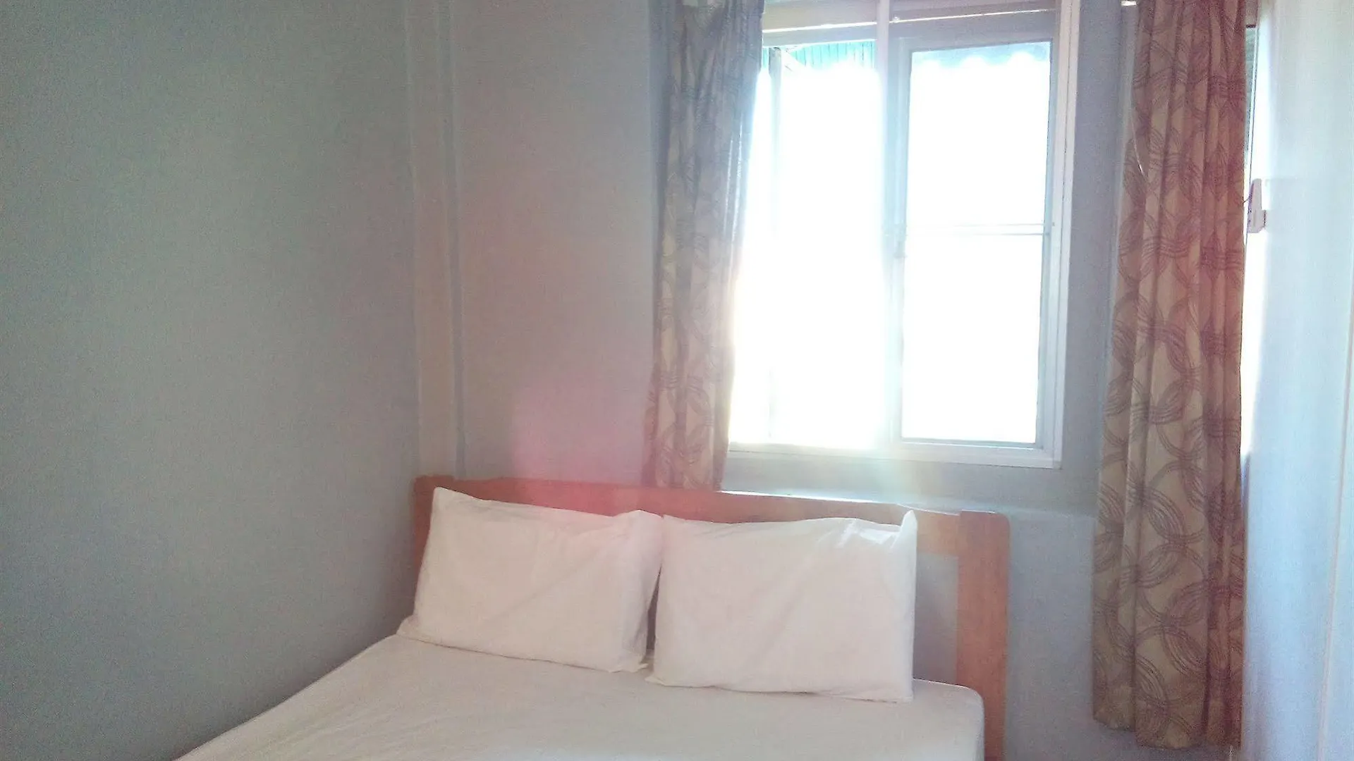 Discovery Cafe And Guesthouse Malacca