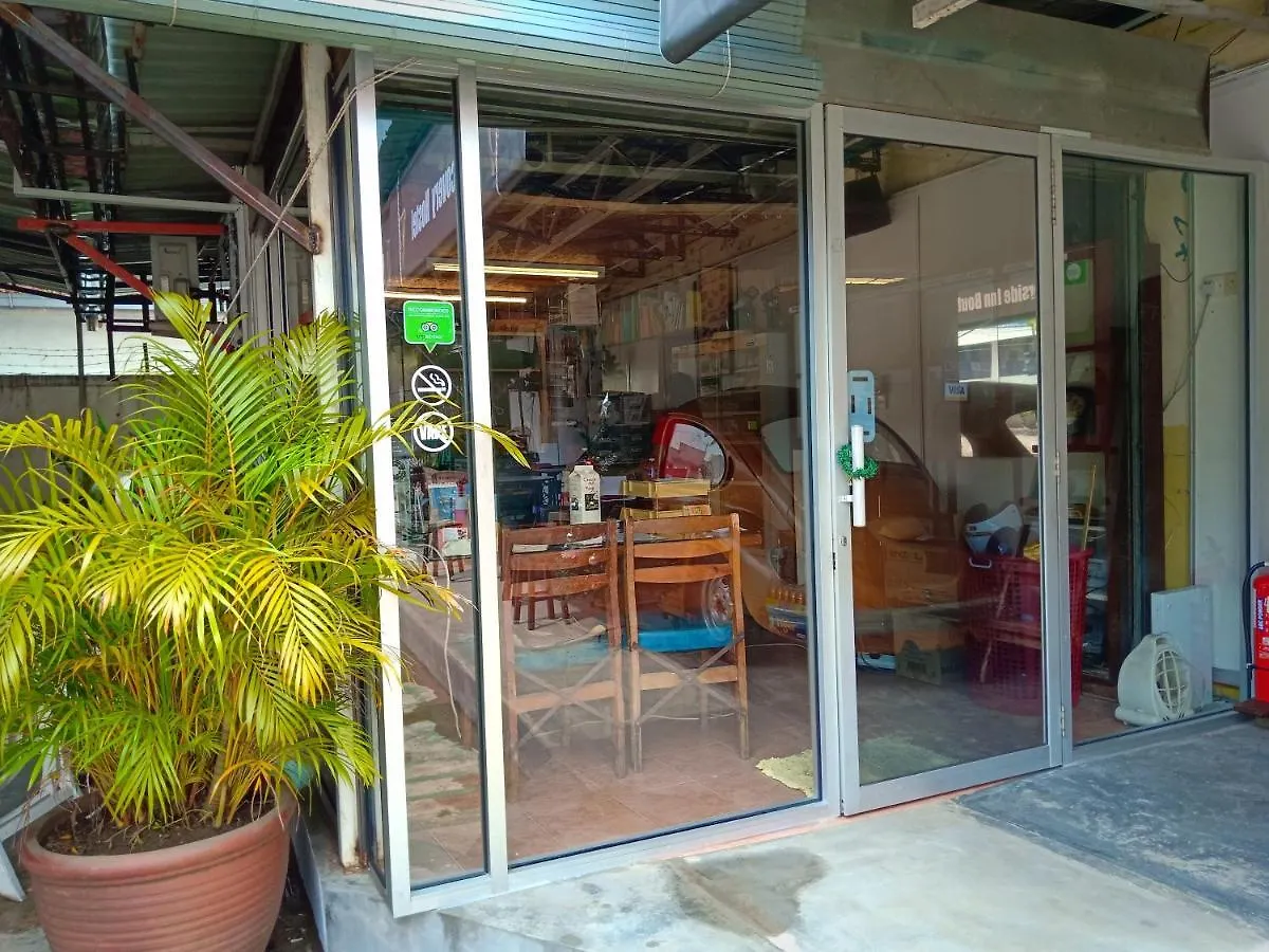 Discovery Cafe And Guesthouse Malacca Malesia