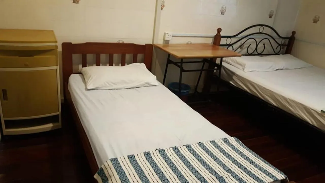 Discovery Cafe And Guesthouse Malacca